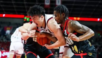 开云体育下载-浙江输球真因曝光！达卡里犯规成隐患，贺希宁封神之夜率队晋级
