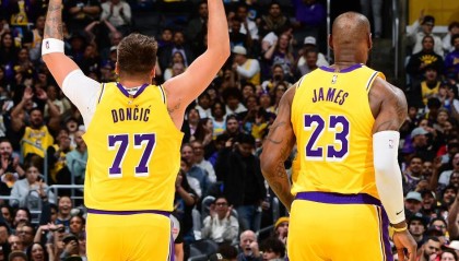 湖人队记：东契奇詹姆斯休赛期一直在沟通，他们渴望并肩作战