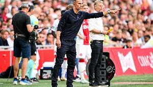 范佩西：费内巴切只有反击时才有威胁，我很失望费耶诺德未能晋级